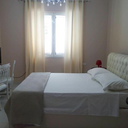 Andrea House Βίλα Μπεράτ Εξωτερικό φωτογραφία