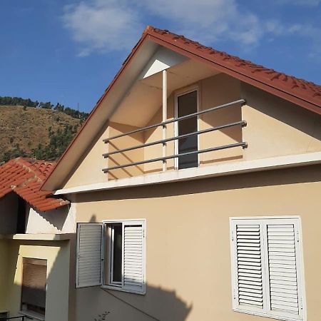 Andrea House Βίλα Μπεράτ Εξωτερικό φωτογραφία